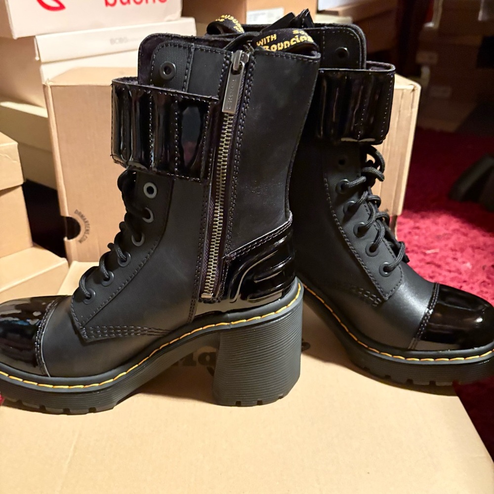 Dr Marten Gaya boots